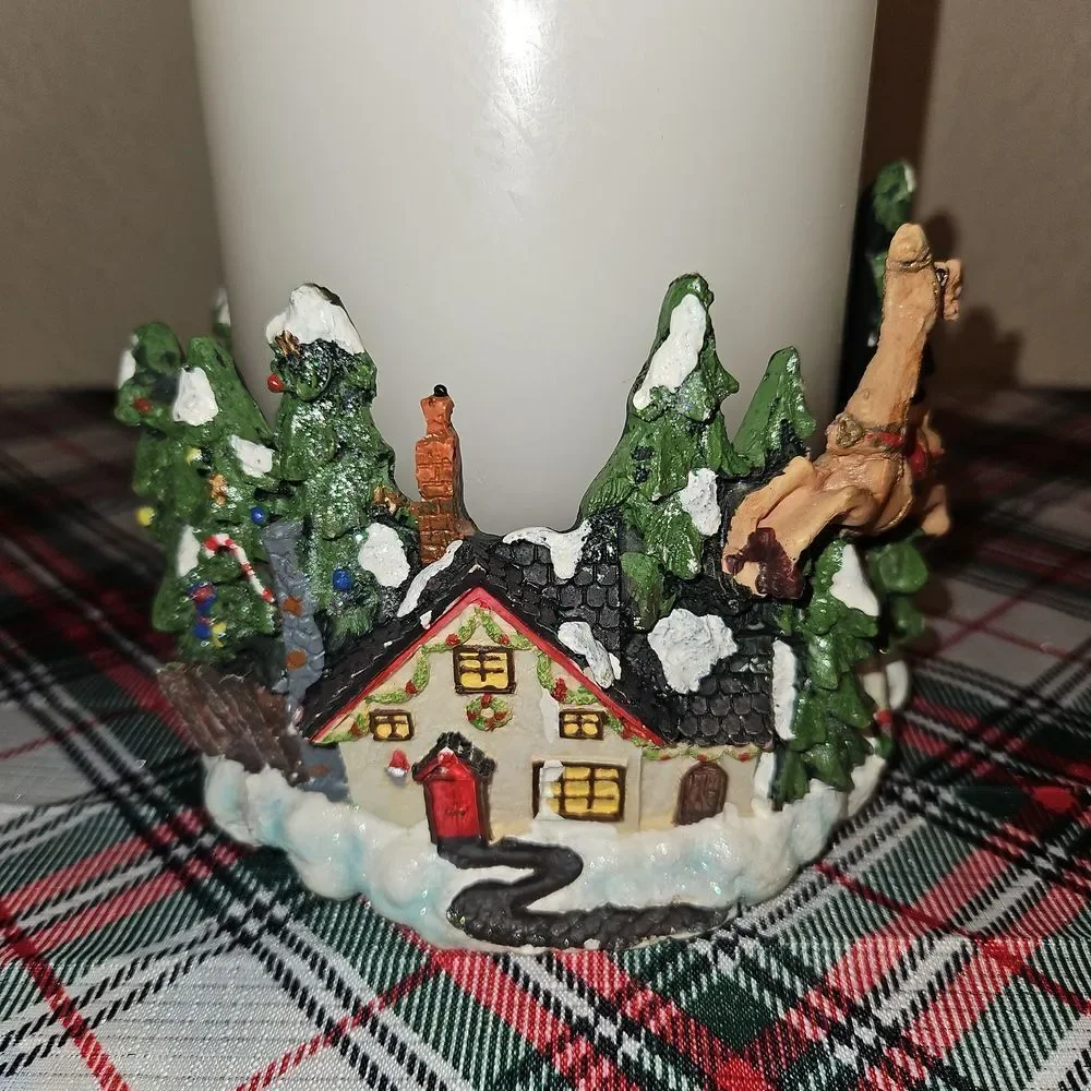 Christmas Themed Candle Holder with Scented Hurricane Lamp Candle
